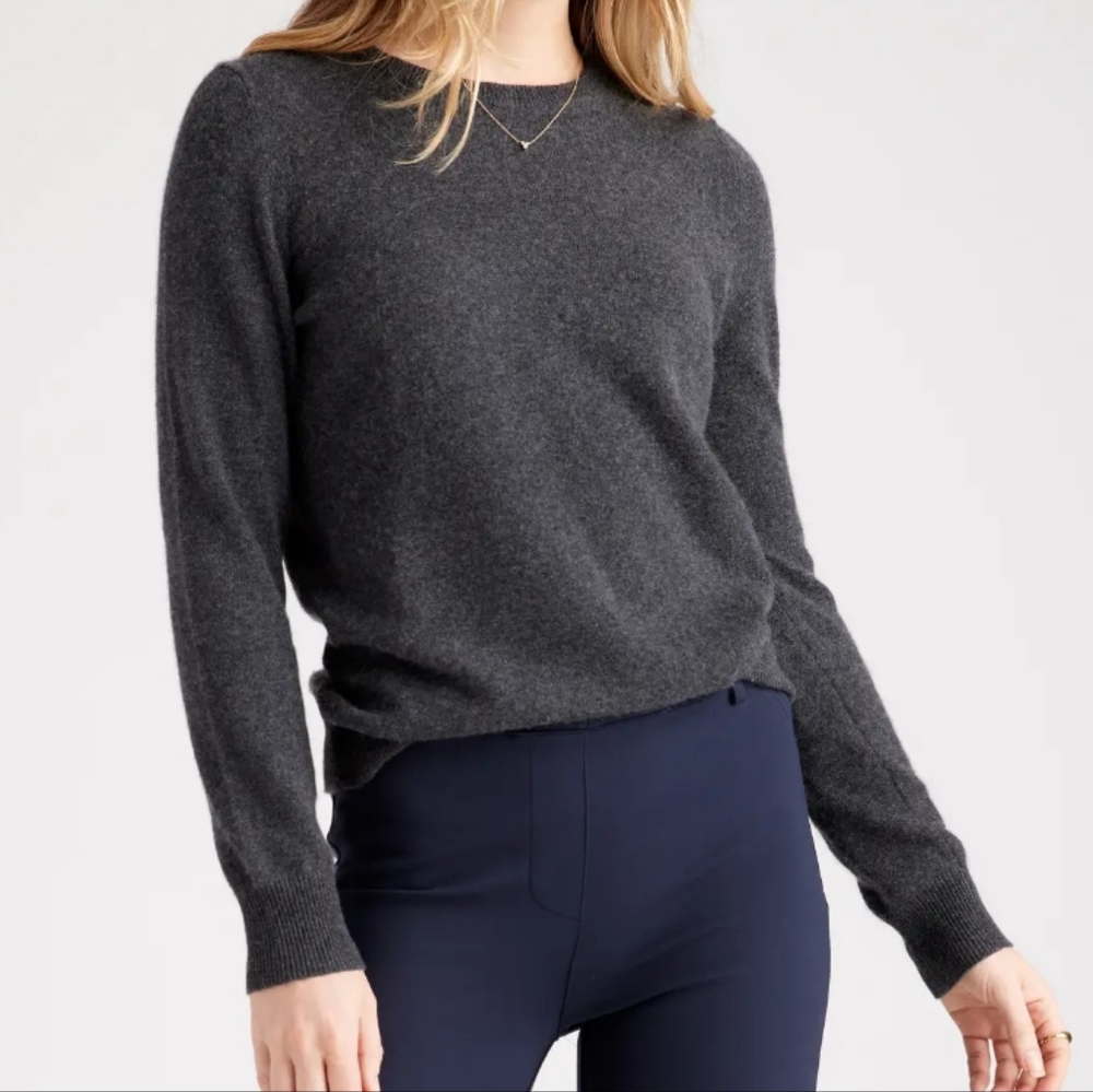 Everlane Cashmere Classic Crew Neck Sweater Small